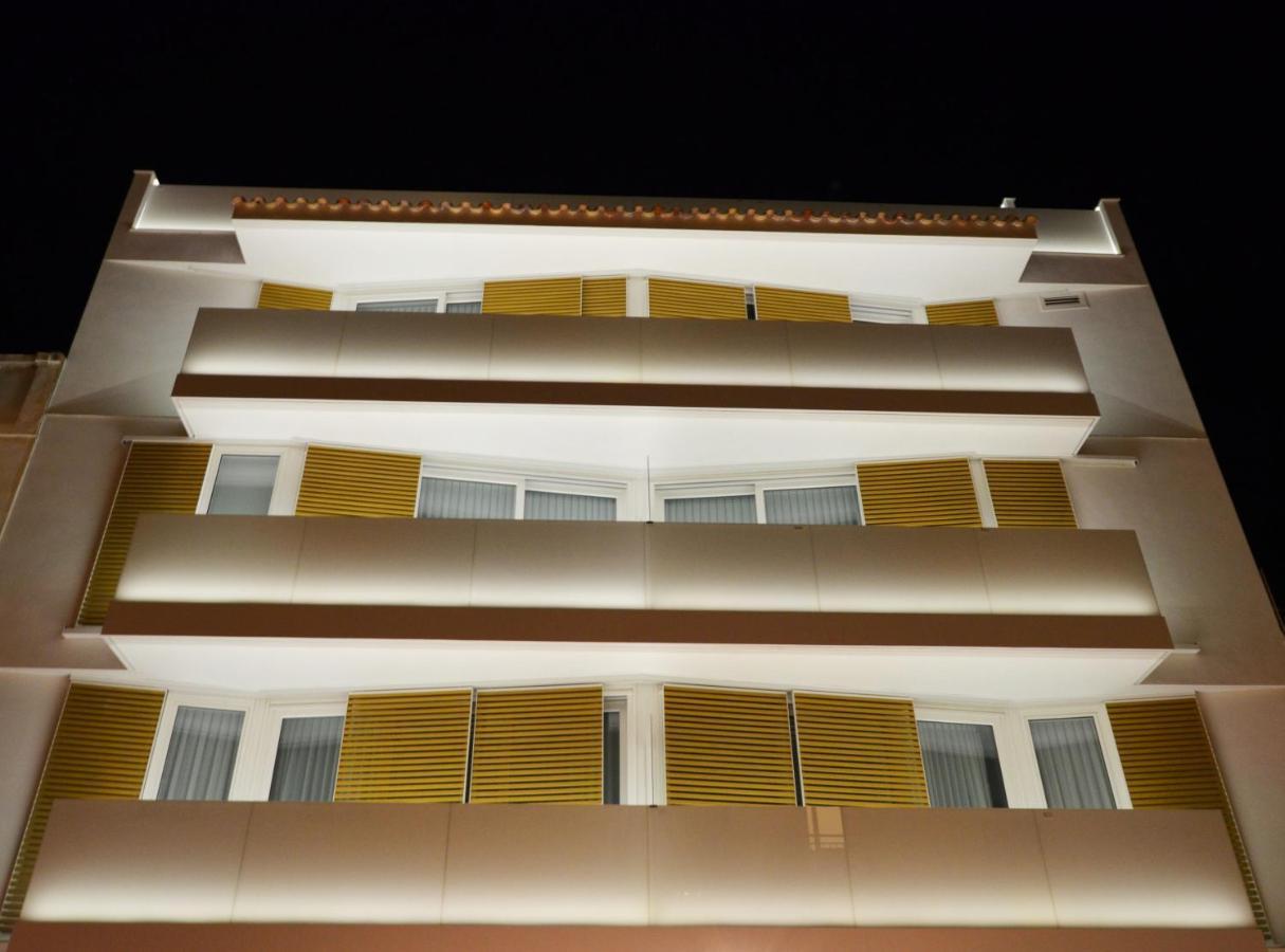 Suites Port Cambrils Exteriör bild